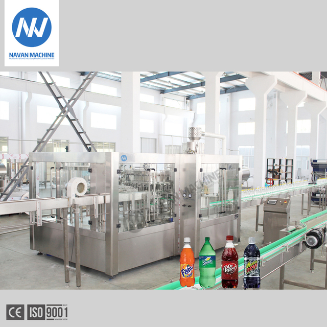 Chaîne de production carbonatée complète économique de boissons machine de remplissage carbonatée de boissons